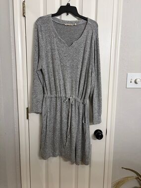 Soft Surroundings Heather Gray V-Neck Drawstring Waist Long-Sleeve Dress